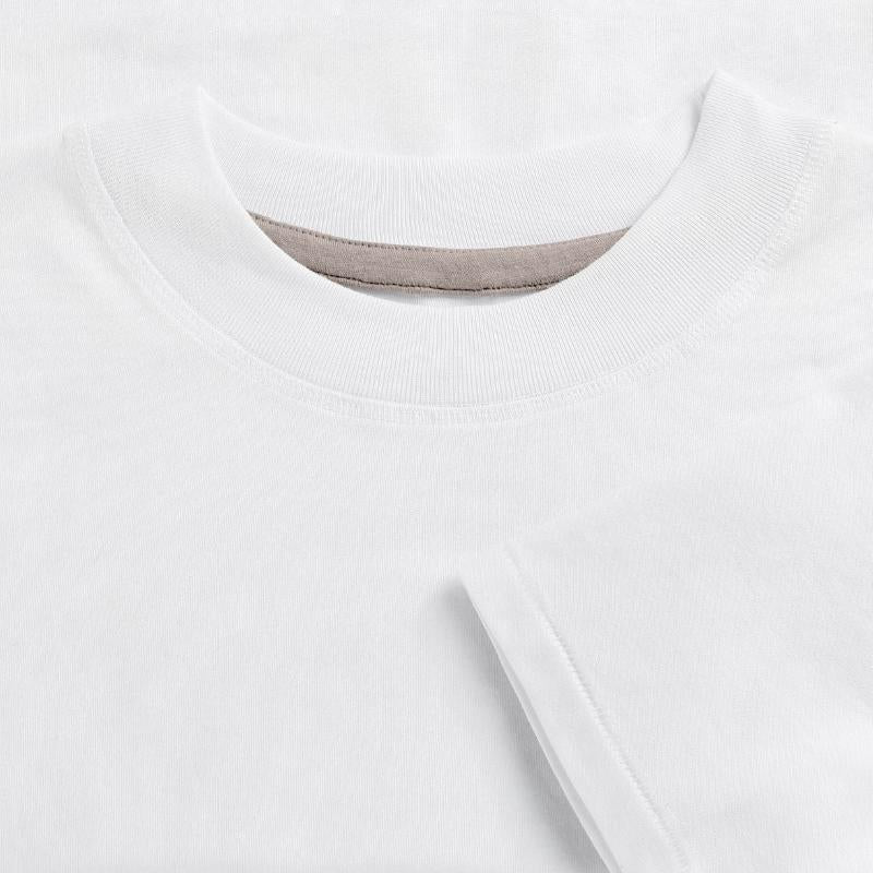 Abstract figures with color effects. Option 1