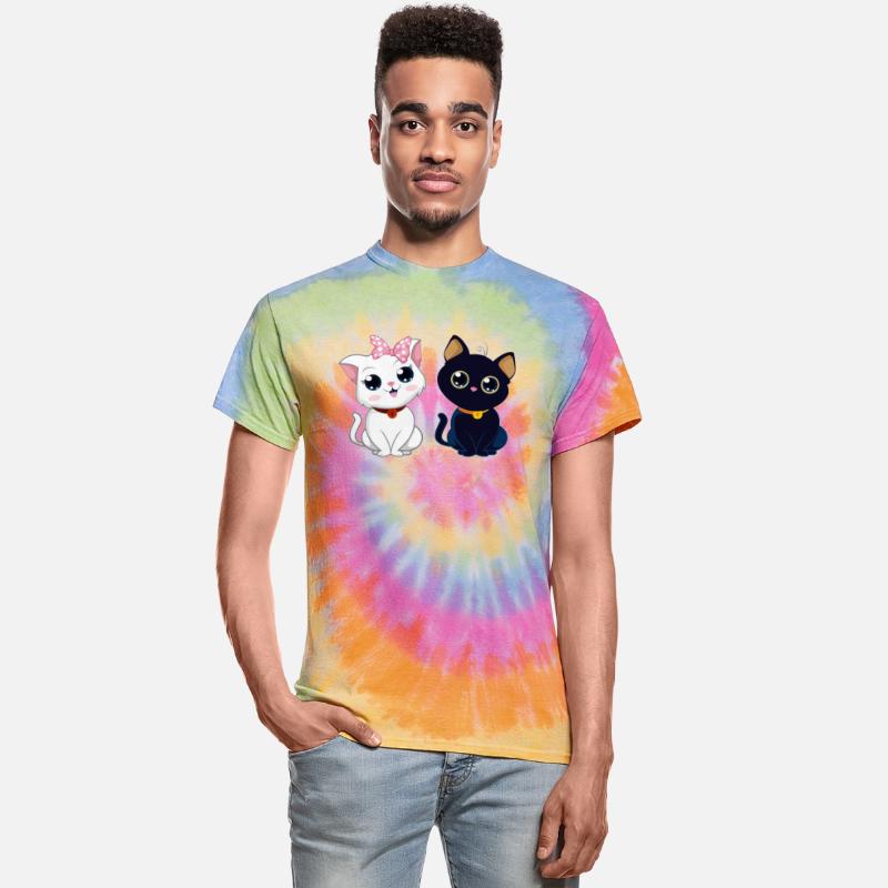 Adorable kittens in love